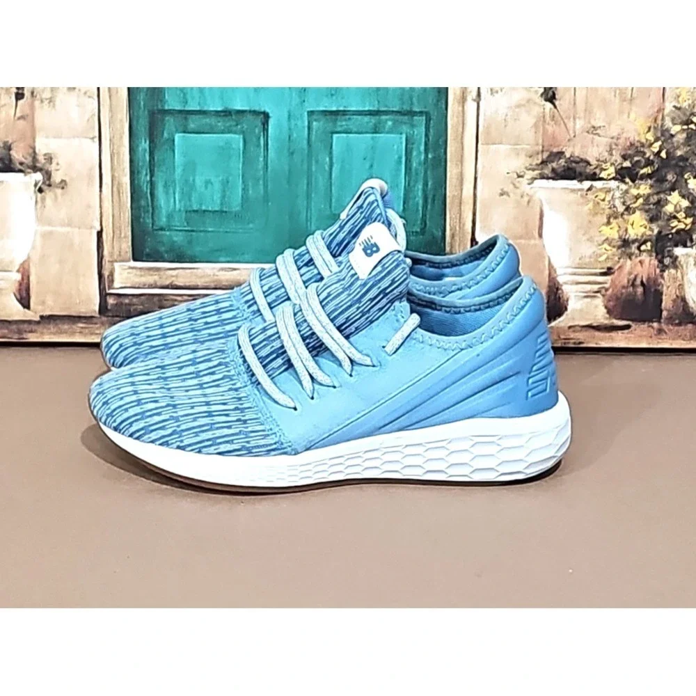 New Balance Women's Cruz Decon V2 Sneaker Blue Foam/Platinum Sky -‎ Size 7